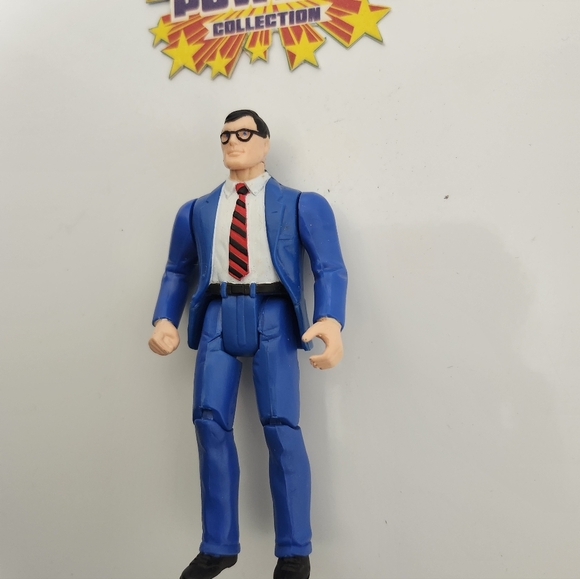 Clark Kent Mail-In offer from Kenner's DC 1984 Super Powers Collection. Loose - Picture 2 of 4